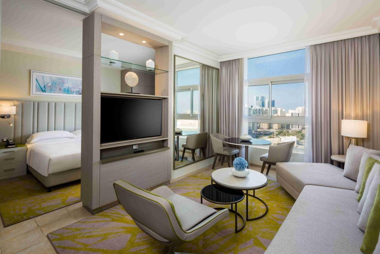 Beach Rotana - All Suites Abu Dhabi Exterior photo